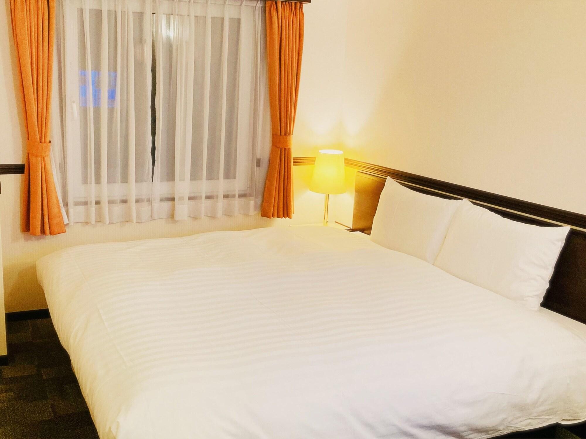 Toyoko Inn Shin-Osaka-Eki Higashi-Guchi Exteriér fotografie