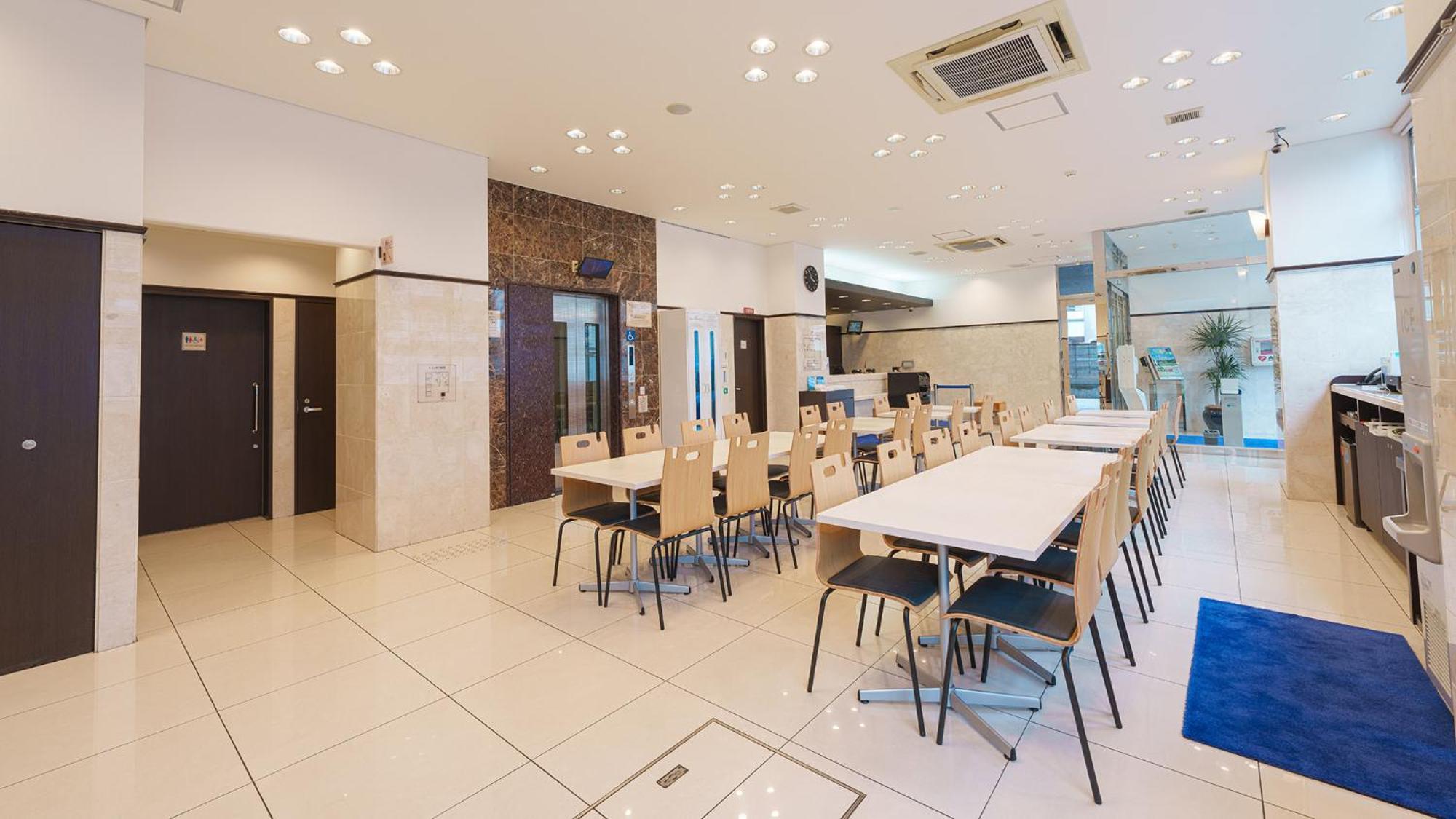 Toyoko Inn Shin-Osaka-Eki Higashi-Guchi Exteriér fotografie