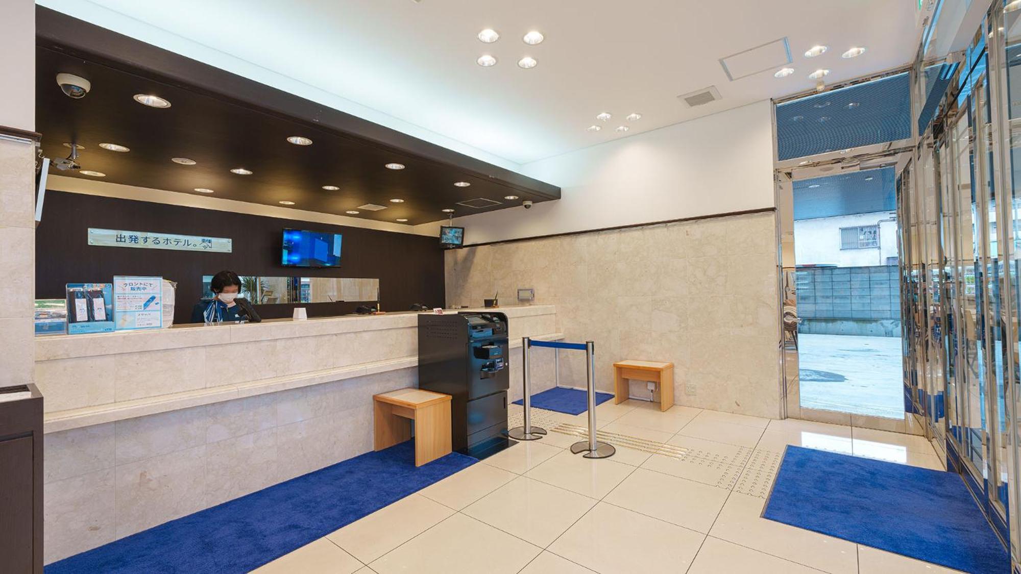 Toyoko Inn Shin-Osaka-Eki Higashi-Guchi Exteriér fotografie